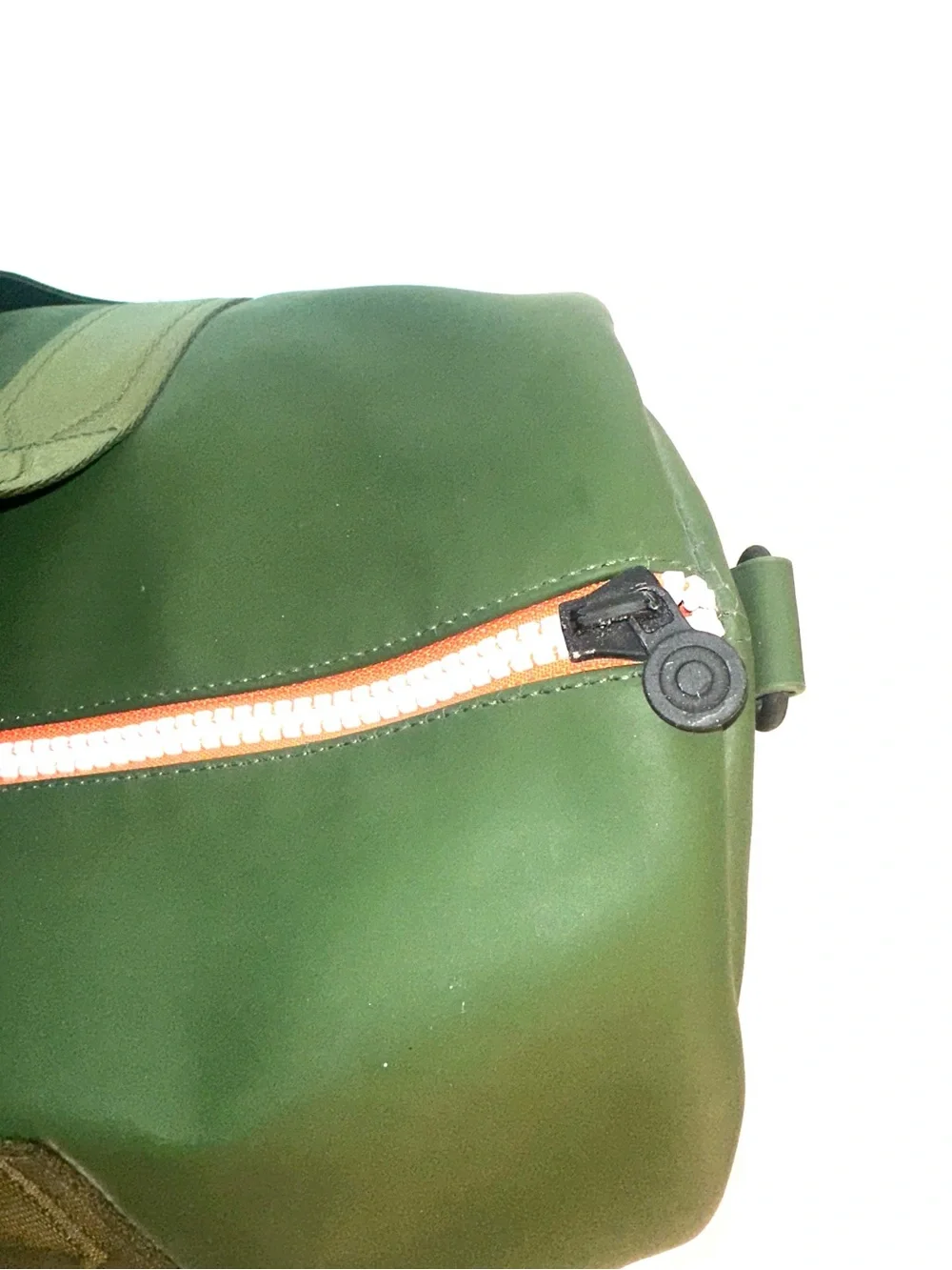 The Target x Hunter collection Olive Tote-Style Duffel Bag NWT (PM100239)